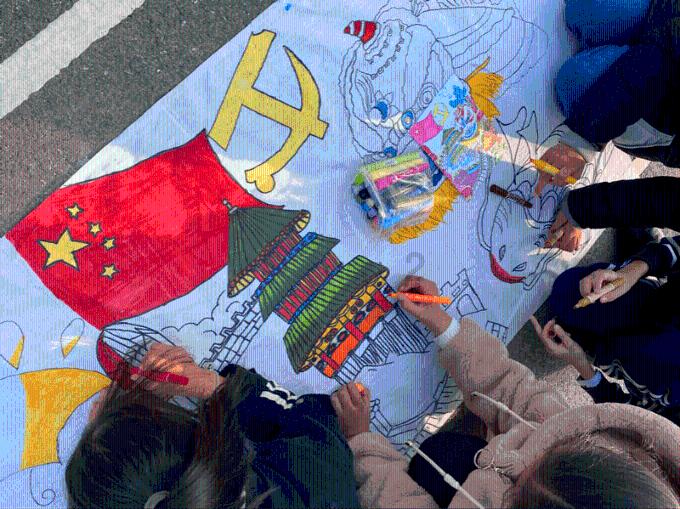 白领和蓝领的区别是什么（举例回答）游戏画面